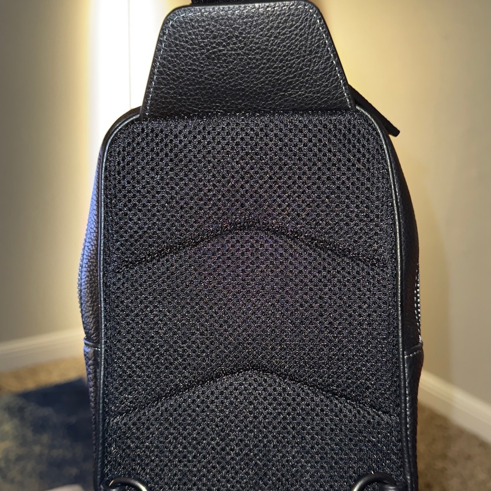 Authentic Coach Racer Sling Pack - Picture 3 of 4